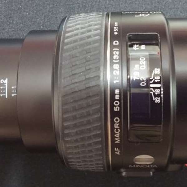 Minolta AF 50mm Macro Lens F2.8(D), 配LA-EA4轉接環可用於Sony A7系列無反機