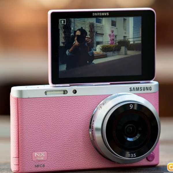 90% New Samsung NX MINI 粉紅色