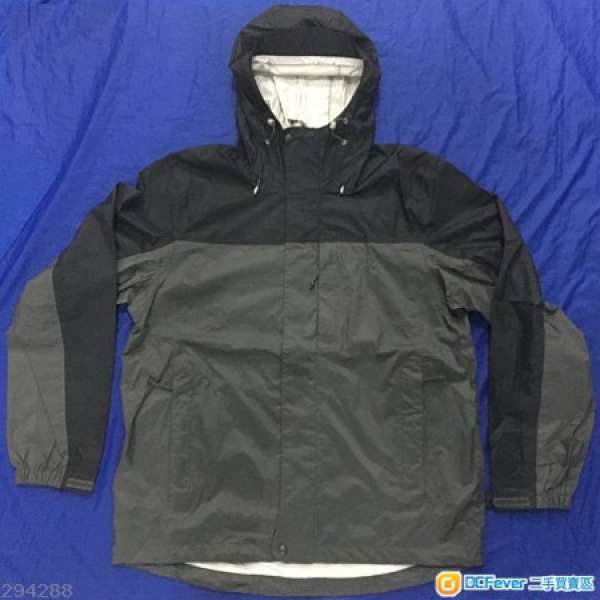 USA - Man Waterproof Rain Jacket (not goretex aigle patagonia arcteryx