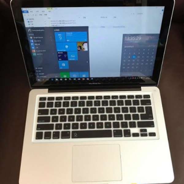 Macbook Pro Late 2011 13" i5 4G Ram 500GB (Windows 10 dual boot)