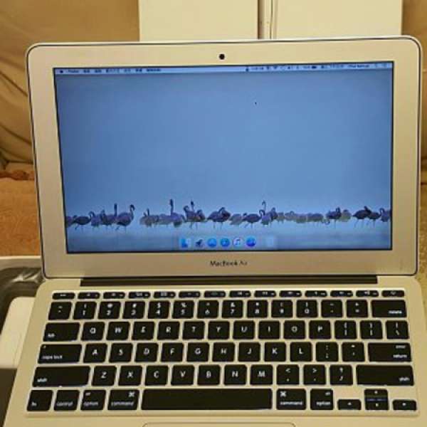 MACBOOK AIR 11 inches Mid 2013