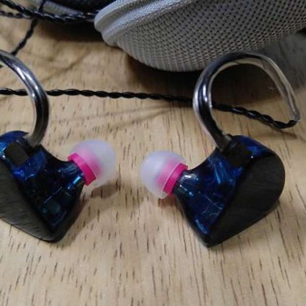 出售 4動鐵單元耳機  FITEAR 334調音