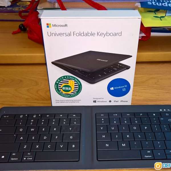 Microsoft Universal Foldable Keyboard《萬用折疊式鍵盤》