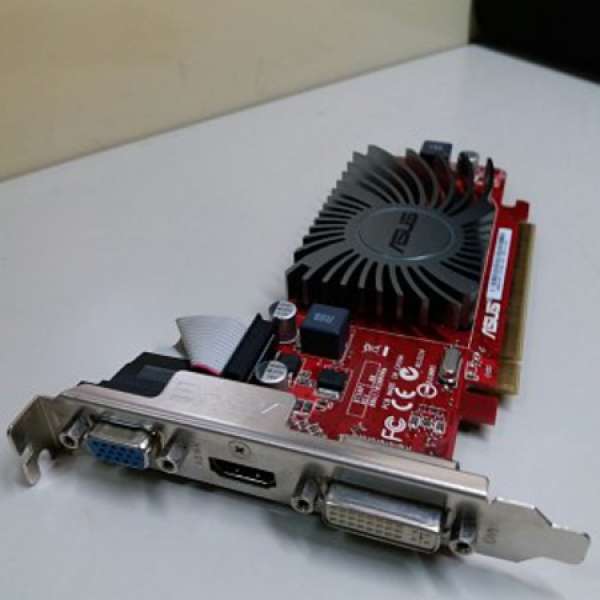 ASUS EAH5450 SILENT/DI/512MD3(LP)顯示卡