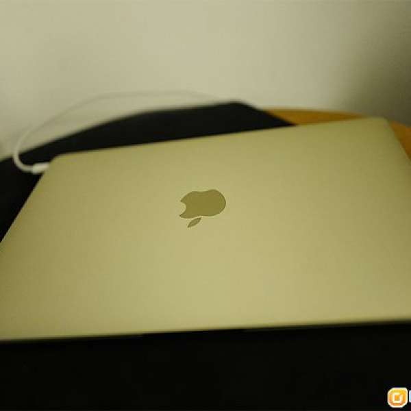 Macbook 12" 金色 256gb