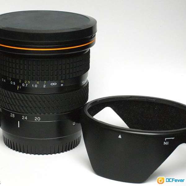 Tokina 20-35 f3.5-4.5 for Canon EF