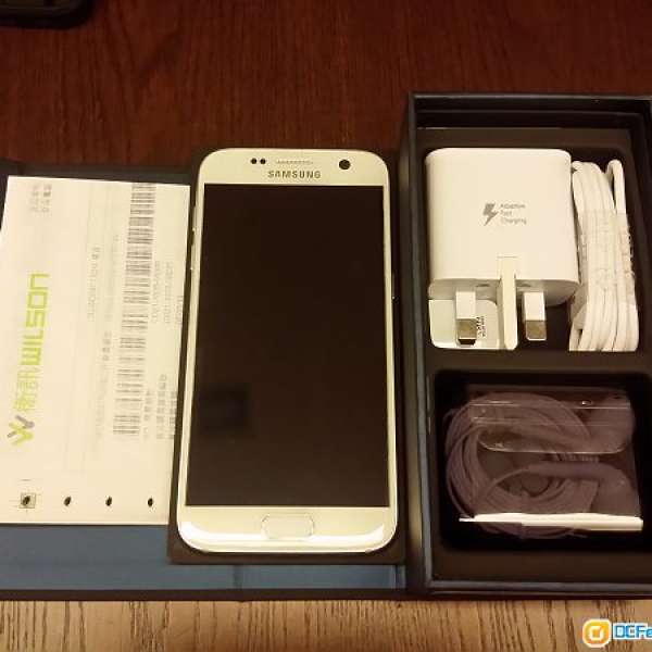 Samsung Galaxy S7 （white colour)
