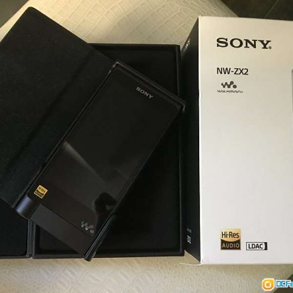 Sony ZX2 99% 新連原裝Smart Cover case