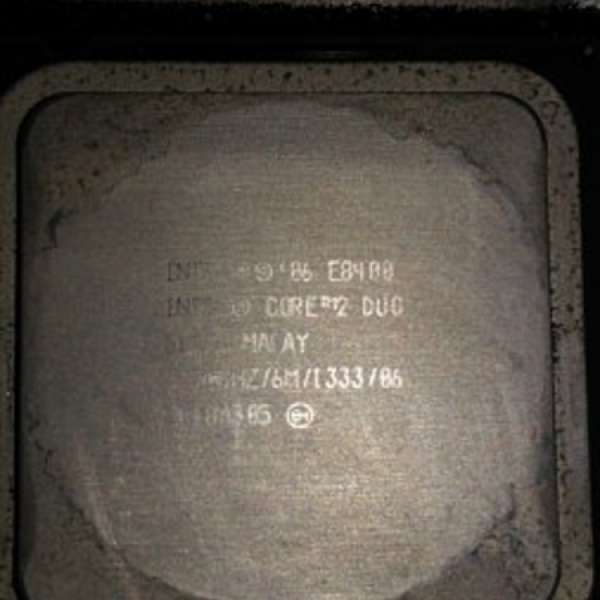 CPU E8400連原裝風扇