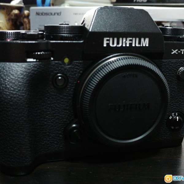 99% 新 行貨 Fujifilm X-T1 全套 連1原裝 , 2副電