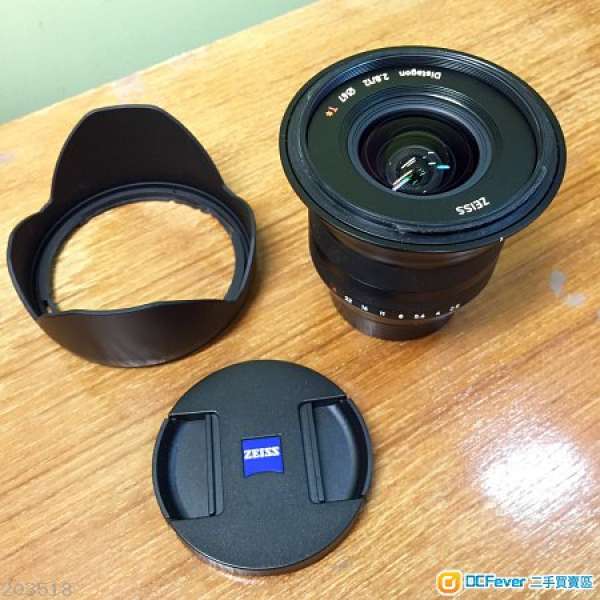 Carl Zeiss Touit X-mount 12mm F2.8 For Fujifilm fuji mount
