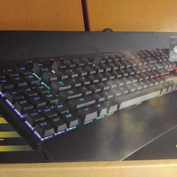 讓.全新Corsair Gaming K95 RGB 茶軸  機械式鍵盤