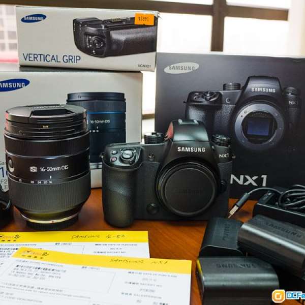 Samsung NX1, 16-50/2-2.8, Grip, 5 x batteries. Warranty