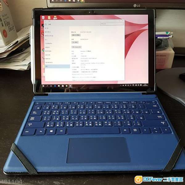 Microsoft Surface Pro 4 i7-6500U 16G Ram 256G SSD+專用keyboard+保護套 9成幾新