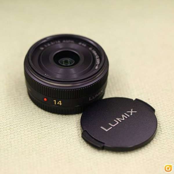 Panasonic LUMIX G 14mm / F2.5 ASPH (餅not 12 15 17 20 25 45 75 1.7 1.8)