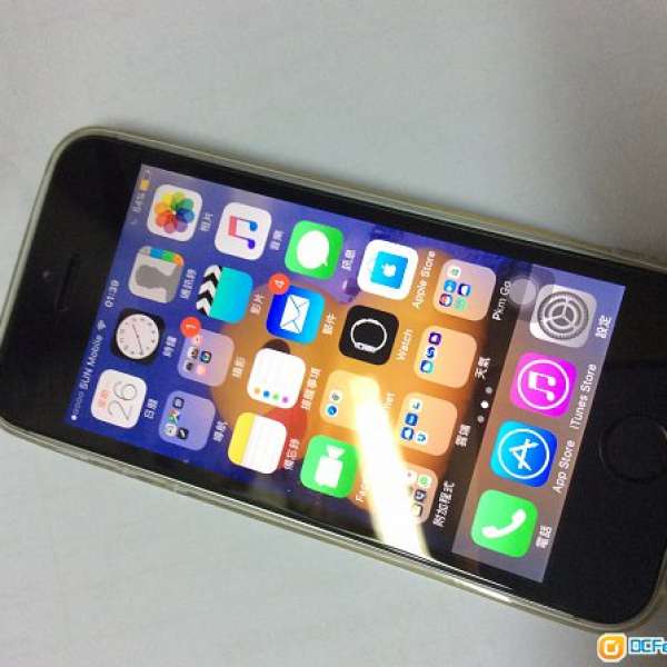 99%new iPhone SE 64g 黑色購自apple store 又一城