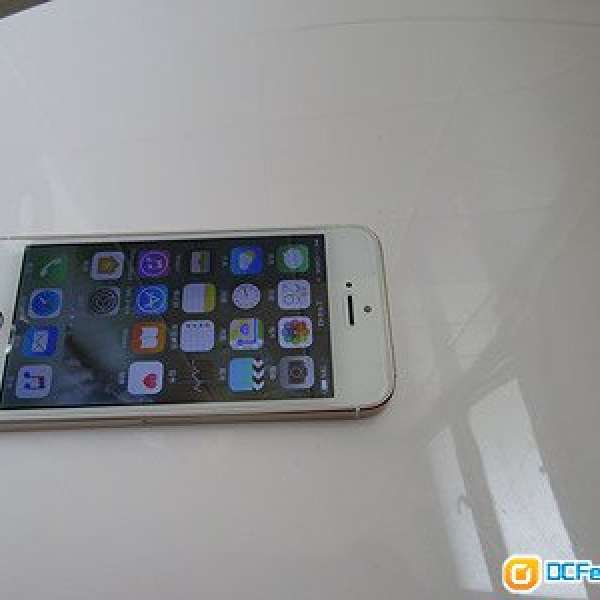 iphone 5s gold color