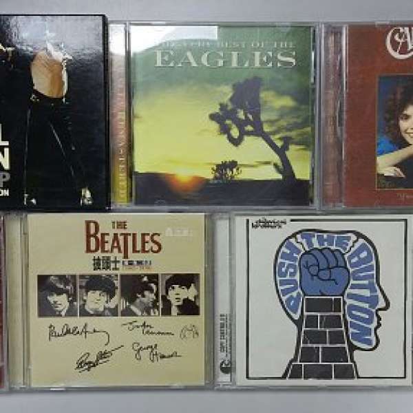 出售CD, 包括MJ, Beatles, BeeGees, Carpenters, 鄧麗君, 周華健等等