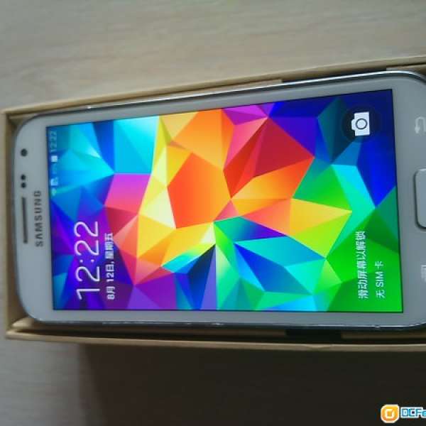 出售國行90% 白色 Samsung GALAXY K zoom 2 SM-(C1116 )Kzoom 2(10倍變焦、2070萬...