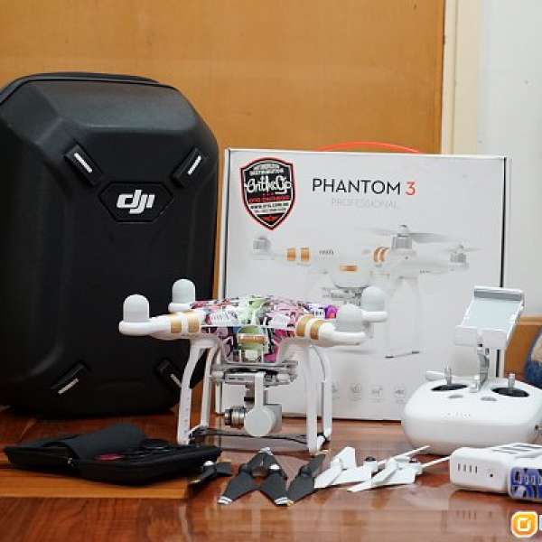 DJI Phantom 3 Pro雙電＋ 背囊 行貨有單（保養至2/12/2016)