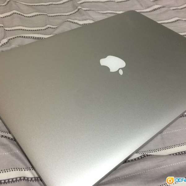 MacBook Pro 15 Retina (2013) i7 256gb ssd 8gb ram