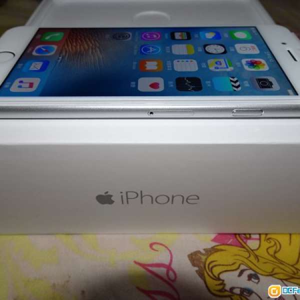 約98%New iPhone 6 4.7" 64G 白銀色 香港行貨ZP 齊配件 2.5D全包玻璃貼 有壞十天換...