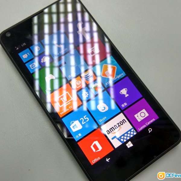 Microsoft Lumia 640 LTE 美水