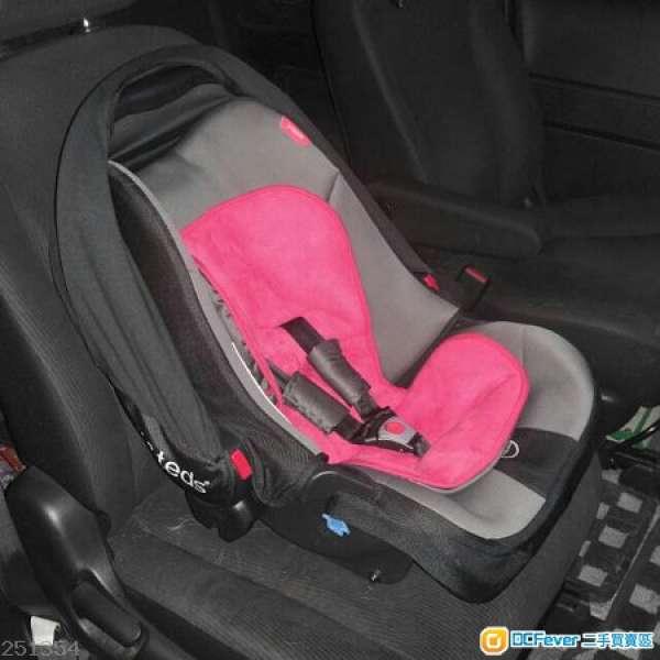 Phil & Teds BB car seat(可作搖籃or手提籃)