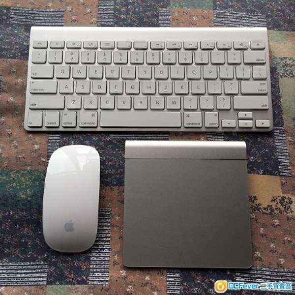 Apple keyboard, trackpad, mouse