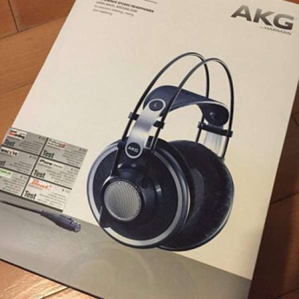 放 AKG K702 頭戴式監聽耳機