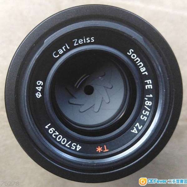 Sony FE 55mm 1.8 Full frame E-mount Carl Zeiss Lens
