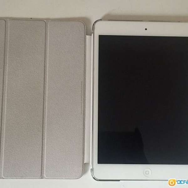 iPad mini2 128GB white (90% 新) (WIFI version)