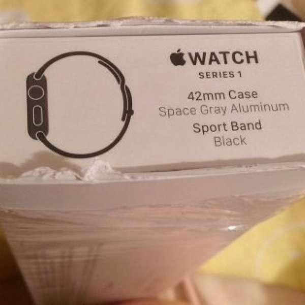 Apple Watch Series1 42mm case space gray aluminum sport band black