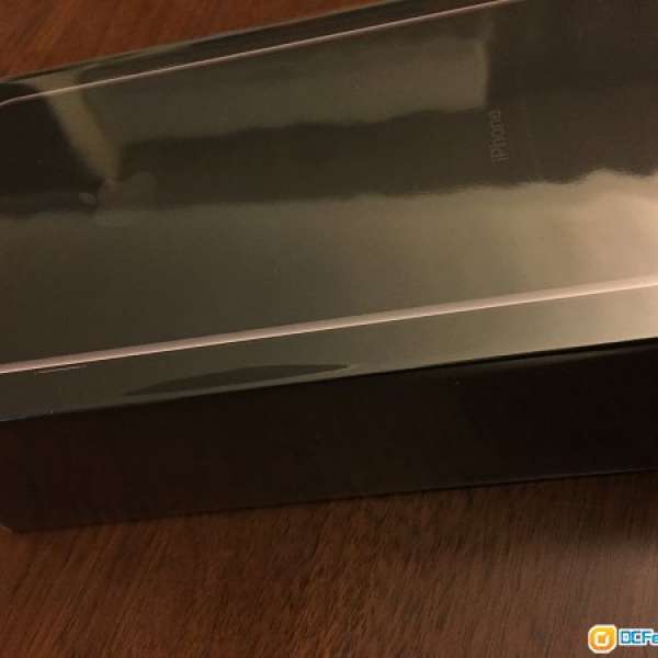 iPhone 7 plus jet black 128gb (brand new)