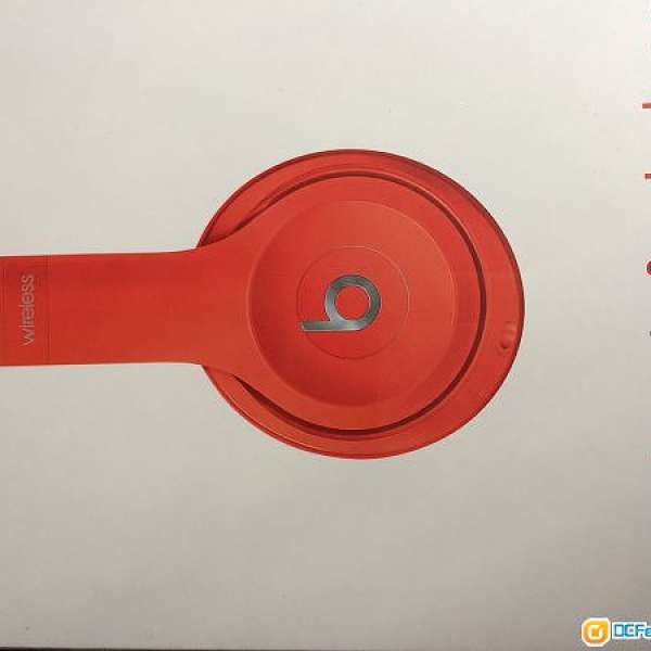 紅色Beats Solo 3 Apple版 $1200