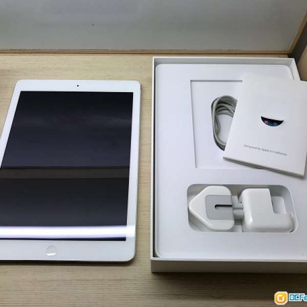 香港行貨iPad Air 16G銀色wifi (90%new, full set)