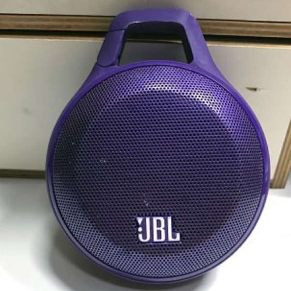 JBL Clip speaker 紫，$150