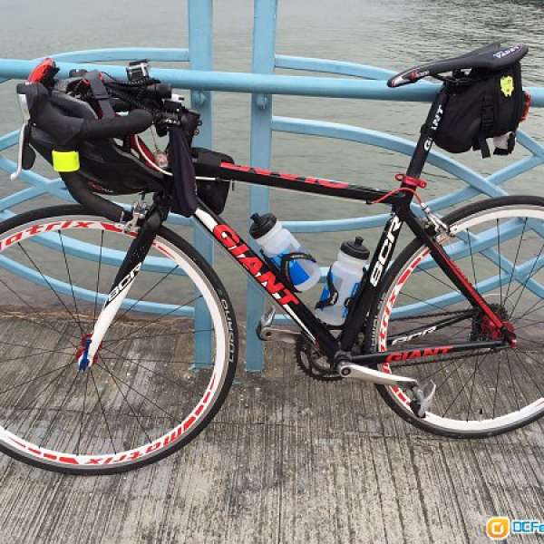 賣GIANT公路單車