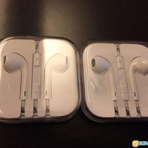 Apple 全新跟機耳機 Earpods (3.5mm)