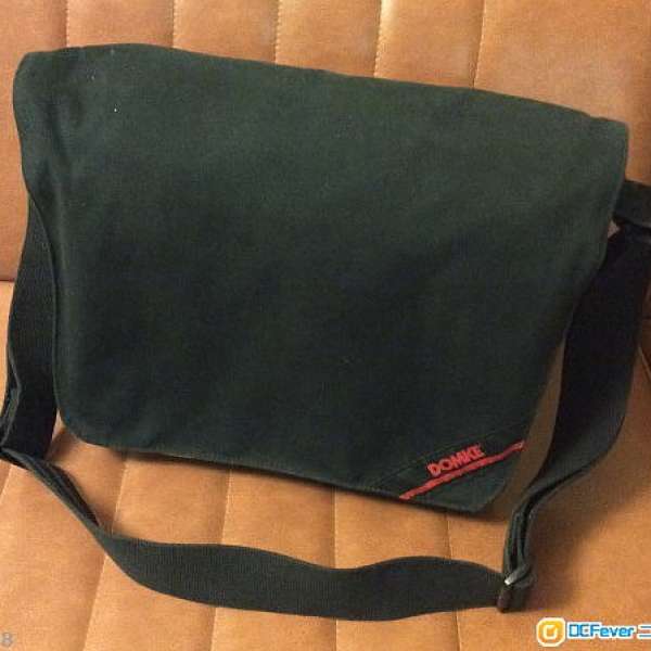 Domke Medium Messenger Bag 701-02A (Black colour) 95% NEW $400