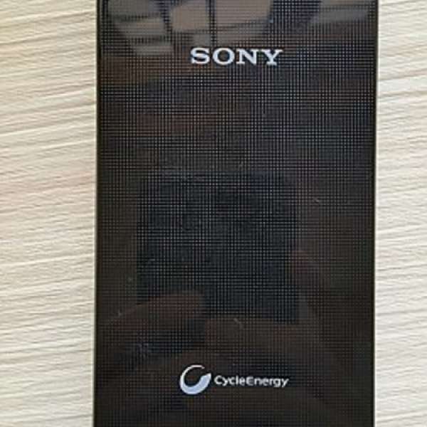 出售 Sony 外置充電器 CP-V10A 10000mAh 1.5A 尿袋 少用新淨