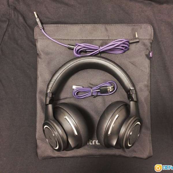 Plantronics backbeat pro