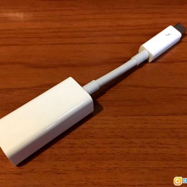 Apple Thunderbolt Port 至 Gigabit Ethernet 轉換器