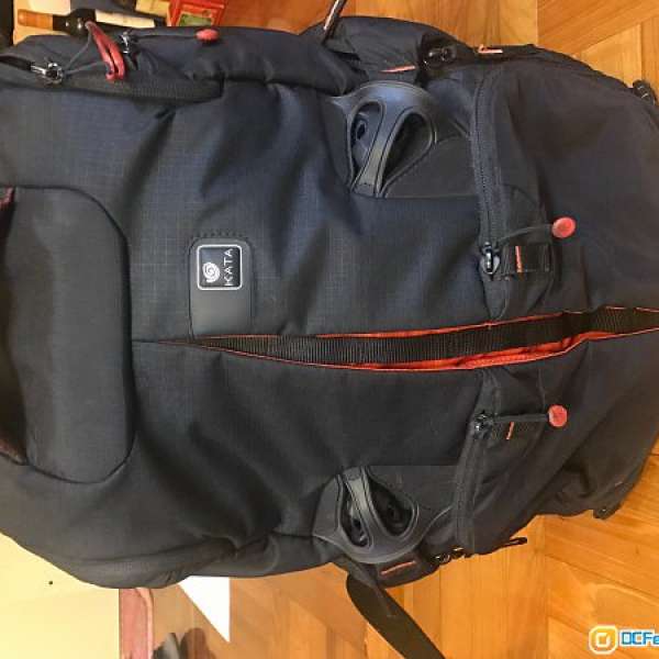 85% 新3N1-35 PL Sling Backpack for DSLR