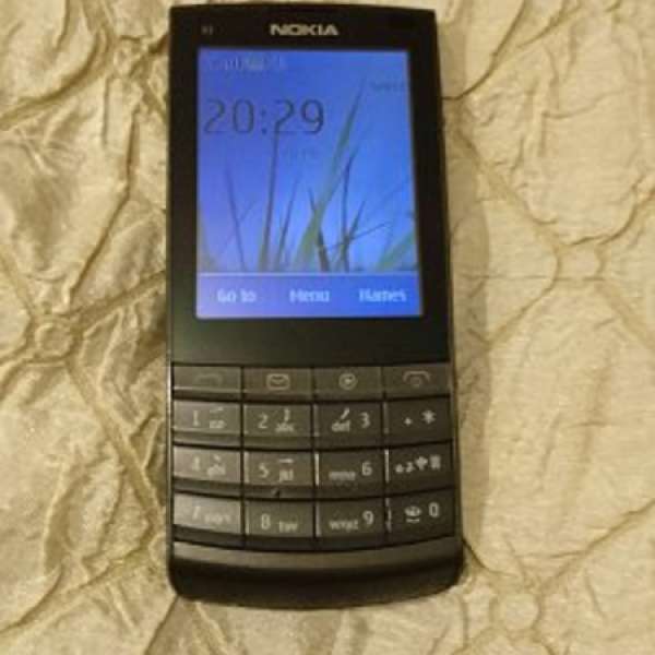 95%新Nokia X3-02 有按鍵有touch screen