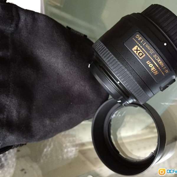 90% new Nikon DX AF-S Nikkor 35mm f/1.8 G 52mm $900