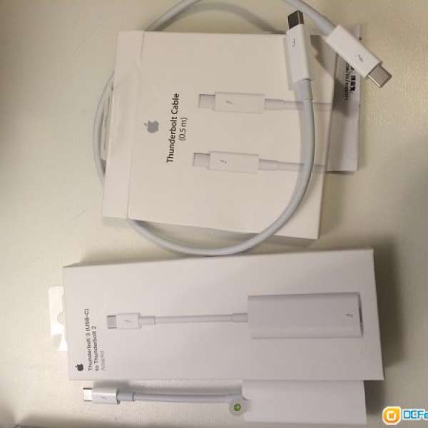 apple usb-c to thunderbolt 2 adopter and thunderbolt 2 cable