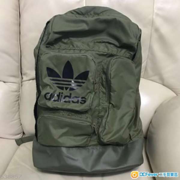 ADIDAS BACKPACK 背包大SIZE 100% REAL
