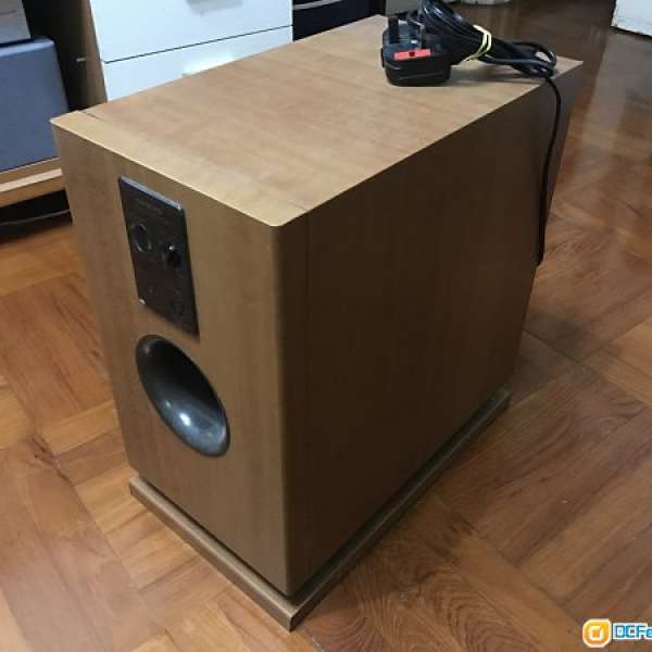 Onkyo 8寸 重低音 Active Subwoofer 8" SL-105