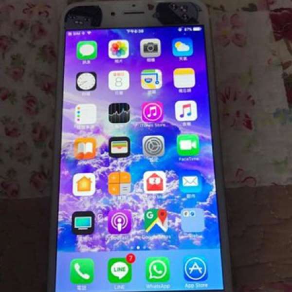 Iphone 6 plus 5.5" 金色 64gb 9成新